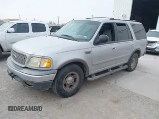 2000 Ford Expedition XLT with VIN 1FMRU15L6YLA28461, listed as a IAAI auction lot 41385530 with 1 mi miles. Bid and sale history available at carsss.com. Image 2.