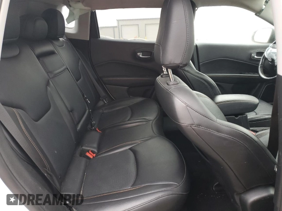 2019 Jeep Compass Limited z VIN 3C4NJDCB2KT828290, wystawiony jako Copart lot #44862855 z przebiegiem 51 660 mil mil oraz Szkoda całkowita • Salvage title. Historia ofert i sprzedaży dostępna na DreamBid. Obrazek 11.