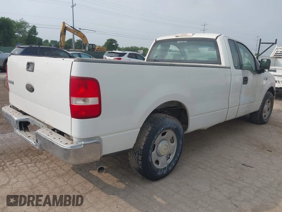 2005 Ford F-150 XL с VIN 1FTRF12W35NA34084, выставлен на аукционе IAAI как лот 42241776 с пробегом Не указан миль и . История ставок и продаж доступна на DreamBid. Изображение 4.