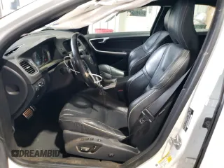 2015 Volvo S60 T6 R-Design Platinum with VIN YV1902TS8F1346987, listed as a Copart auction lot 72720554 with 139,797 mi miles and Salvage Title. Bid and sale history available at carsss.com. Image 7.