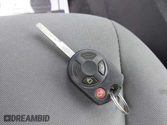 2017 Ford Escape S с VIN 1FMCU0F75HUA13185, выставлен на аукционе IAAI как лот 42038703 с пробегом 131 002 миль миль и . История ставок и продаж доступна на DreamBid. Изображение 11.