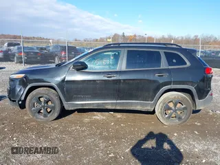 2016 Jeep Cherokee Sport with VIN 1C4PJMAS1GW340154, listed as a IAAI auction lot 40885187 with 110,279 mi miles and . Bid and sale history available at DreamBid. Image 14.