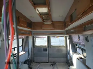 1997 Ford Econoline Commercial with VIN 1FDEE1460VHB73596, listed as a Copart auction lot 81371284 with 155,691 mi miles and Salvage Title. Bid and sale history available at carsss.com. Image 10.