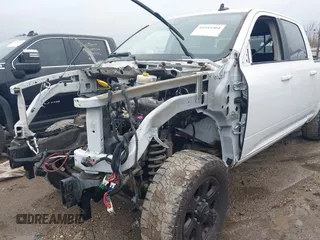 2018 Ram 2500 Laramie with VIN 3C6UR5FL7JG260700, listed as a IAAI auction lot 41343304 with Not provided miles and . Bid and sale history available at DreamBid. Image 6.