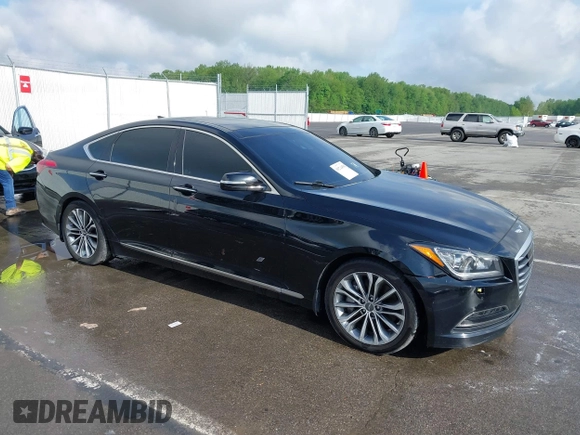 2015 Hyundai Genesis 3.8L with VIN KMHGN4JE3FU080540, listed as a IAAI auction lot 39274450 with 144,269 mi miles. Bid and sale history available at carsss.com. Image 1.