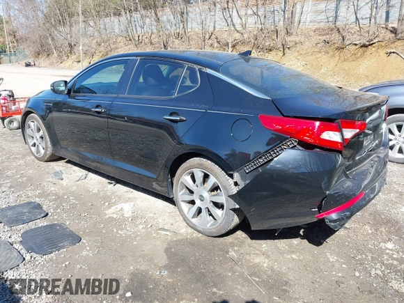 2013 Kia Optima SX with VIN 5XXGR4A65DG186542, listed as a IAAI auction lot 41824914 with 205,582 mi miles and . Bid and sale history available at DreamBid. Image 3.