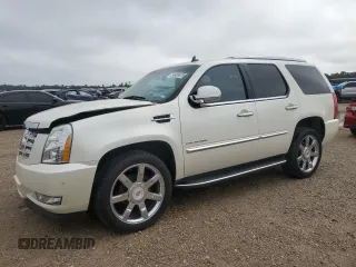 2012 Cadillac Escalade Luxury z VIN 1GYS3BEFXCR205070, wystawiony jako Copart lot #54959475 z przebiegiem 187 617 mil mil oraz Szkoda całkowita • Salvage title. Historia ofert i sprzedaży dostępna na DreamBid. Obrazek 1.