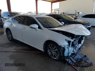 2016 Lexus ES 300h z VIN JTHBW1GG1G2110875, wystawiony jako Copart lot #47354005 z przebiegiem Nie podano mil oraz Szkoda całkowita • Salvage title. Historia ofert i sprzedaży dostępna na DreamBid. Obrazek 4.