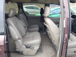 2003 Dodge Grand Caravan with VIN 2D8GP54L63R361675, listed as a IAAI auction lot 41683155 with 220,752 mi miles and . Bid and sale history available at DreamBid. Image 8.