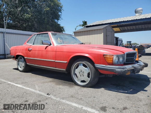 1979 Mercedes-Benz SL with VIN 10704412052399, listed as a Copart auction lot 63044135 with 162,284 mi miles and Salvage title. Bid and sale history available at DreamBid. Image 4.