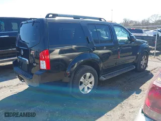 2005 Nissan Pathfinder LE with VIN 5N1AR18W95C733951, listed as a IAAI auction lot 41847161 with 225,716 mi miles. Bid and sale history available at carsss.com. Image 4.