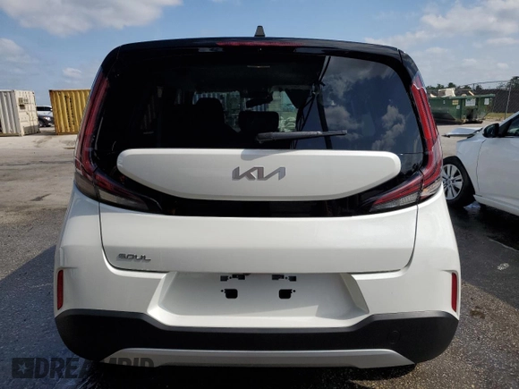 2025 Kia Soul LX with VIN KNDJ23AU8S7942311, listed as a Copart auction lot 54357715 with 132 mi miles and Salvage Title. Bid and sale history available at DreamBid. Image 6.