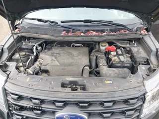 2016 Ford Explorer Sport with VIN 1FM5K8GTXGGB31903, listed as a IAAI auction lot 41830121 with 142,440 mi miles and . Bid and sale history available at carsss.com. Image 10.