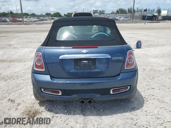 2011 MINI Convertible S with VIN WMWZP3C50BTX83220, listed as a Copart auction lot 61590205 with 80,979 mi miles and Salvage title. Bid and sale history available at DreamBid. Image 6.