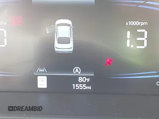 2025 Hyundai Elantra SE z VIN KMHLL4DG4SU856802, wystawiony jako IAAI lot #42102646 z przebiegiem 1 555 mil mil oraz . Historia ofert i sprzedaży dostępna na DreamBid. Obrazek 16.