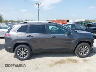 2021 Jeep Cherokee Latitude Lux with VIN 1C4PJMMX4MD149875, listed as a IAAI auction lot 42139782 with 58,324 mi miles and . Bid and sale history available at DreamBid. Image 13.