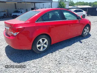 2014 Chevrolet Cruze 1LT z VIN 1G1PC5SB2E7140253, wystawiony jako IAAI lot #42323140 z przebiegiem 103 503 mil mil oraz . Historia ofert i sprzedaży dostępna na DreamBid. Obrazek 4.