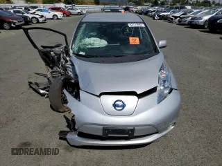 2015 Nissan LEAF SV with VIN 1N4AZ0CP2FC335101, listed as a Copart auction lot 63713993 with 0 mi miles. Bid and sale history available at carsss.com. Image 5.