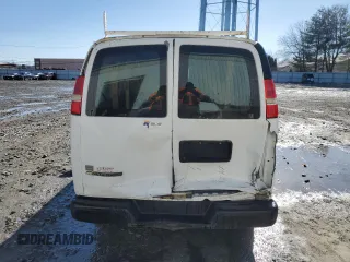 2012 Chevrolet Express Cargo with VIN 1GCSGAFX8C1107214, listed as a Copart auction lot 44963945 with 273,256 mi miles and Salvage title. Bid and sale history available at DreamBid. Image 6.