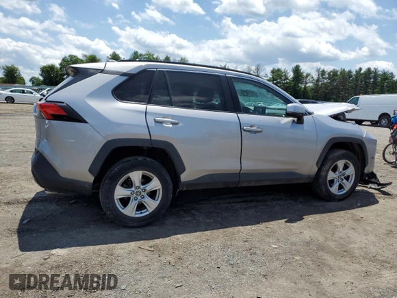 2020 Toyota RAV4 XLE z VIN 2T3P1RFV0LC079416, wystawiony jako Copart lot #61584115 z przebiegiem 64 508 mil mil oraz Szkoda całkowita • Salvage title. Historia ofert i sprzedaży dostępna na DreamBid. Obrazek 3.