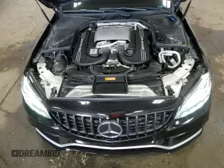 2019 Mercedes-Benz C 63 AMG z VIN 55SWF8GBXKU315731, wystawiony jako Copart lot #63850085 z przebiegiem 49 246 mil mil oraz Szkoda całkowita • Salvage title. Historia ofert i sprzedaży dostępna na DreamBid. Obrazek 13.