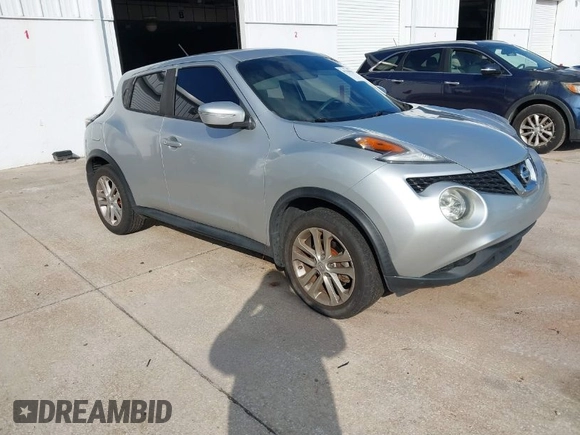 2017 Nissan Juke SL with VIN JN8AF5MR5HT700104, listed as a IAAI auction lot 41204580 with 108,537 mi miles and . Bid and sale history available at carsss.com. Image 1.