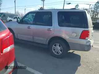 2003 Ford Expedition Special Service with VIN 1FMPU15L53LC50263, listed as a IAAI auction lot 41408415 with 124,891 mi miles. Bid and sale history available at carsss.com. Image 14.