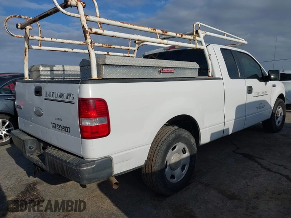 2006 Ford F-150 STX with VIN 1FTRX12W96NA81330, listed as a IAAI auction lot 41895749 with 1 mi miles. Bid and sale history available at carsss.com. Image 4.