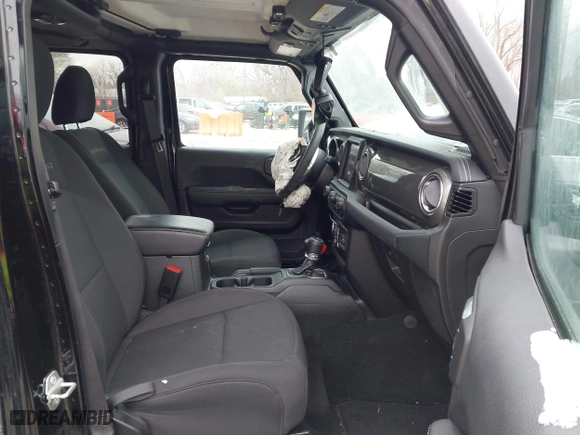 2023 Jeep Gladiator Overland with VIN 1C6HJTFG4PL564093, listed as a IAAI auction lot 41594203 with 37,740 mi miles. Bid and sale history available at carsss.com. Image 5.
