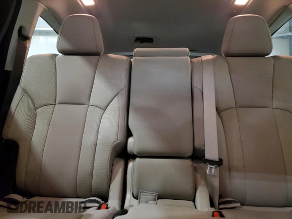2022 Subaru Ascent Premium with VIN 4S4WMACD5N3437383, listed as a Copart auction lot 52733645 with 62,453 mi miles and Salvage title. Bid and sale history available at DreamBid. Image 10.