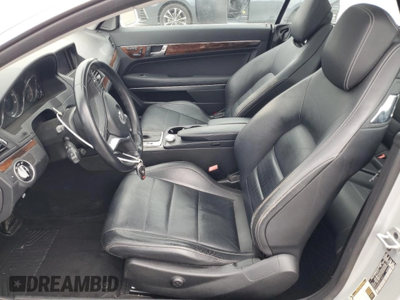2012 Mercedes-Benz E with VIN WDDKJ5KB0CF134211, listed as a Copart auction lot 53753085 with 116,236 mi miles and Salvage Title. Bid and sale history available at DreamBid. Image 7.