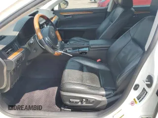 2014 Lexus ES 300h z VIN JTHBW1GG2E2053437, wystawiony jako Copart lot #60522105 z przebiegiem 197 632 mil mil oraz Szkoda całkowita • Salvage title. Historia ofert i sprzedaży dostępna na DreamBid. Obrazek 7.