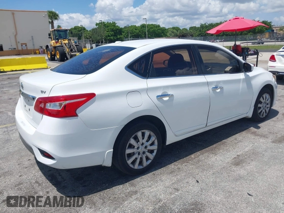 2017 Nissan Sentra SR с VIN 3N1AB7AP6HY231685, выставлен на аукционе IAAI как лот 42470792 с пробегом 148 073 миль миль и . История ставок и продаж доступна на DreamBid. Изображение 4.
