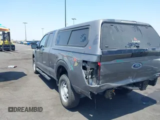 2022 Ford F-150 XL z VIN 1FTEX1EP3NKE22465, wystawiony jako IAAI lot #42179153 z przebiegiem 26 500 mil mil oraz . Historia ofert i sprzedaży dostępna na DreamBid. Obrazek 3.