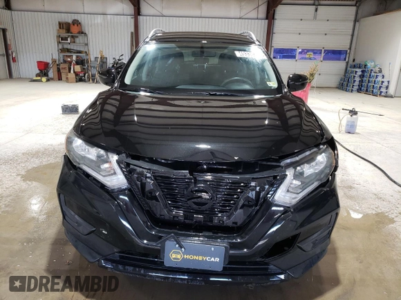 2017 Nissan Rogue SV with VIN KNMAT2MV4HP533274, listed as a Copart auction lot 49330285 with 107,857 mi miles and Clean Title. Bid and sale history available at carsss.com. Image 5.