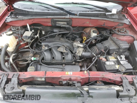2001 Ford Escape XLS with VIN 1FMYU02181KA64401, listed as a Copart auction lot 44216825 with 196,408 mi miles and Salvage Title. Bid and sale history available at carsss.com. Image 12.