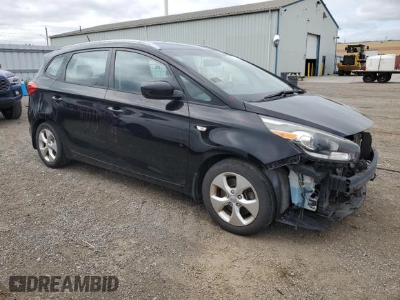 2014 Kia Rondo LX with VIN KNAHT8A37E7055610, listed as a Copart auction lot 67910054 with 116,084 mi miles and Clean Title. Bid and sale history available at carsss.com. Image 4.