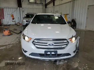 2017 Ford Taurus Limited z VIN 1FAHP2J85HG121887, wystawiony jako Copart lot #57873955 z przebiegiem 104 535 mil mil oraz Nie do naprawy • Non repairable. Historia ofert i sprzedaży dostępna na DreamBid. Obrazek 5.