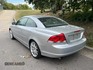 2006 Volvo C70 with VIN YV1MC68276J001385, listed as a Copart auction lot 72410764 with 109,543 mi miles and Clean Title. Bid and sale history available at carsss.com. Image 3.