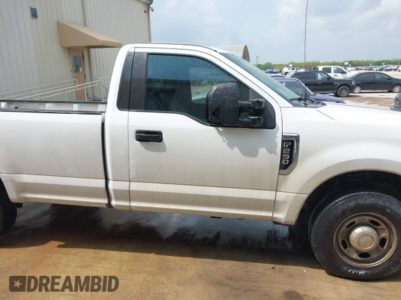 2019 Ford Super Duty F-250 SRW XL with VIN 1FTBF2A61KEC81110, listed as a IAAI auction lot 42021256 with 135,323 mi miles. Bid and sale history available at carsss.com. Image 13.