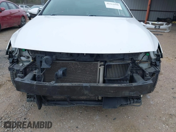 2016 Kia Optima SX Turbo with VIN 5XXGW4L26GG063789, listed as a IAAI auction lot 41513430 with 159,852 mi miles and . Bid and sale history available at carsss.com. Image 6.