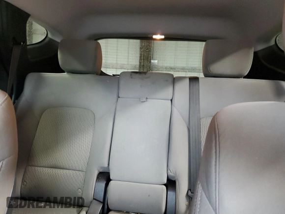 2018 Hyundai Santa Fe 2.4L z VIN 5NMZTDLB2JH096699, wystawiony jako Copart lot #53795775 z przebiegiem 165 794 mil mil oraz Szkoda całkowita • Salvage title. Historia ofert i sprzedaży dostępna na DreamBid. Obrazek 10.