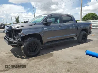 2017 Toyota Tundra Limited with VIN 5TFHY5F10HX633223, listed as a Copart auction lot 64368325 with 74,539 mi miles and Clean title. Bid and sale history available at DreamBid. Image 1.