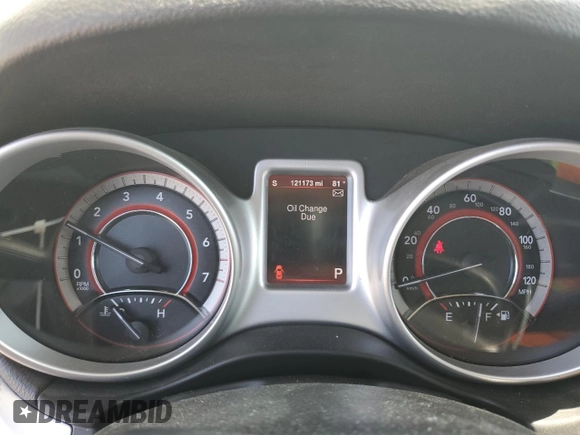 2013 Dodge Journey Crew with VIN 3C4PDCDG5DT668803, listed as a Copart auction lot 61931035 with 121,173 mi miles and Salvage title. Bid and sale history available at DreamBid. Image 9.