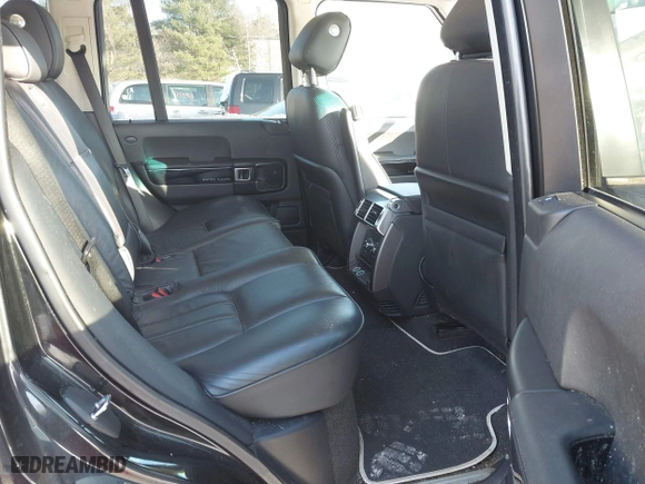 2012 Land Rover Range Rover HSE with VIN SALME1D44CA375032, listed as a IAAI auction lot 41421408 with 156,563 mi miles. Bid and sale history available at carsss.com. Image 8.
