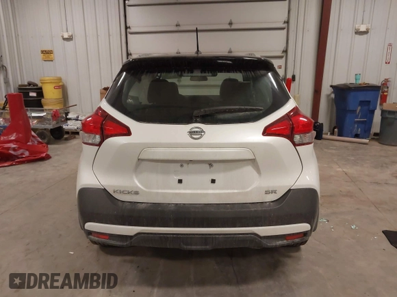 2019 Nissan Kicks SR with VIN 3N1CP5CU8KL550656, listed as a IAAI auction lot 41490725 with 33,281 mi miles. Bid and sale history available at carsss.com. Image 16.