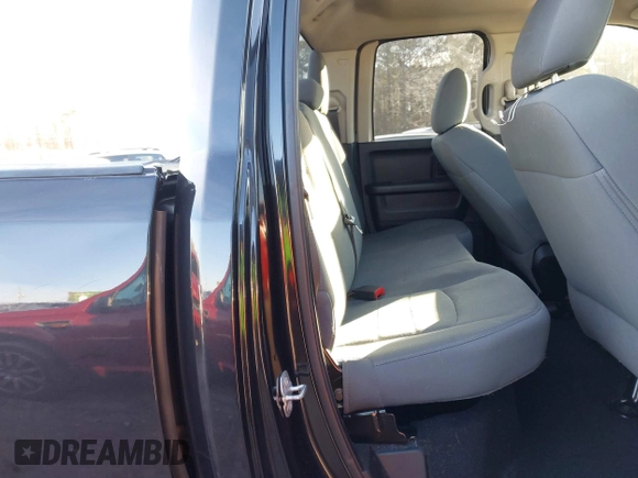 2018 Ram 1500 Express with VIN 1C6RR7FG1JS113902, listed as a IAAI auction lot 41406366 with 97,815 mi miles. Bid and sale history available at carsss.com. Image 8.