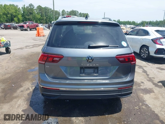 2023 Volkswagen Tiguan SE with VIN 3VV3B7AX3PM118743, listed as a IAAI auction lot 42291956 with 32,776 mi miles and . Bid and sale history available at DreamBid. Image 16.