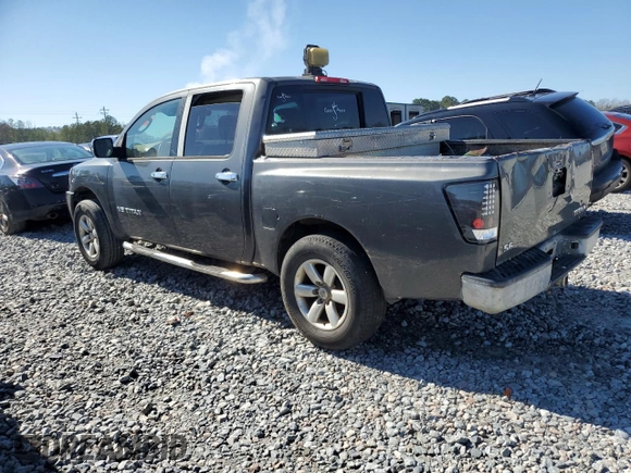 2005 Nissan Titan SE with VIN 1N6AA07A45N509323, listed as a Copart auction lot 43031055 with 383,377 mi miles and Clean Title. Bid and sale history available at DreamBid. Image 2.