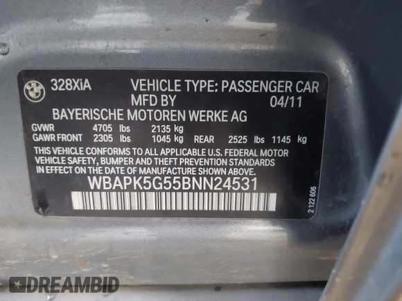 2011 BMW 3 Series 328i xDrive with VIN WBAPK5G55BNN24531, listed as a IAAI auction lot 42028562 with 110,431 mi miles. Bid and sale history available at carsss.com. Image 9.